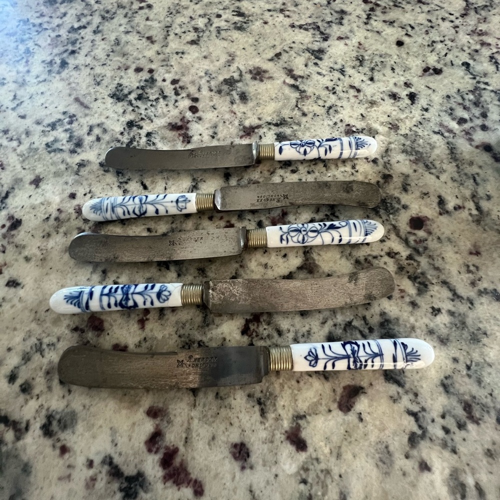 Antique Herder Ohligs Blue Onion handle Knives